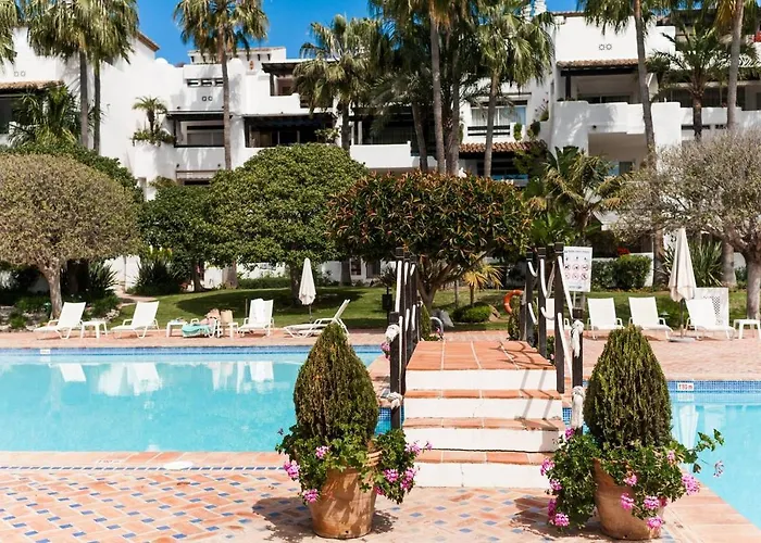 Marina Puente Romano - Groundfloor - 3 Bedrooms