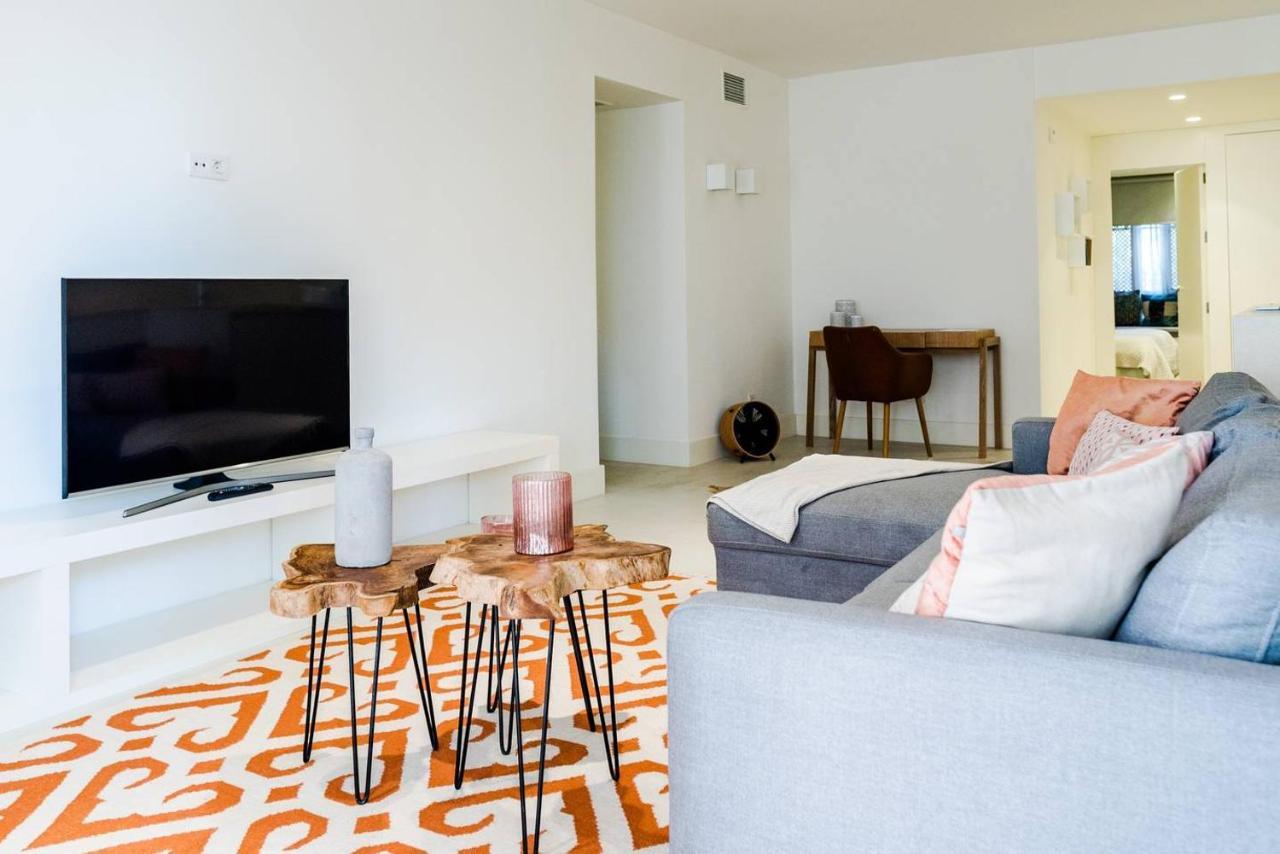 Marina Puente - Groundfloor - 3 Bedrooms *